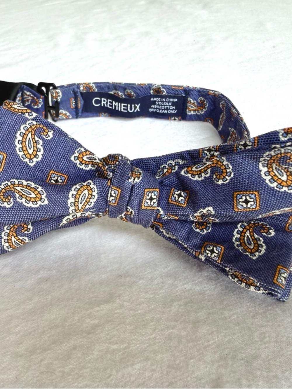 Cremieux Men’s Self-Tie Bow Tie Navy Blue Paisley Medallion Print Silk Cotton